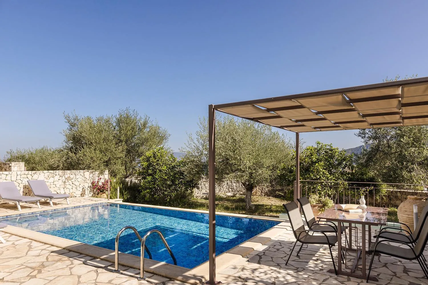 Villa Pinelopi Karavomylos