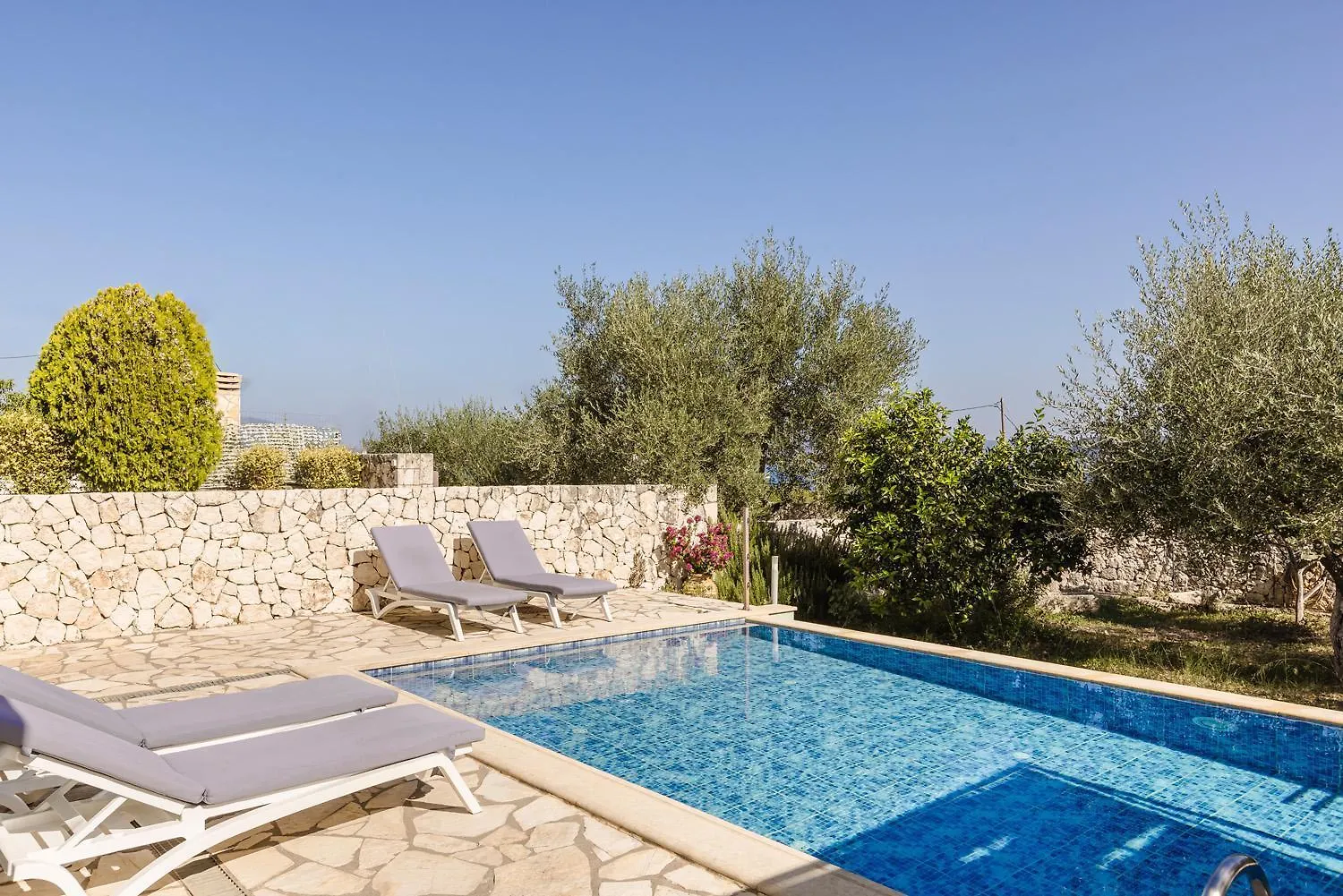 Villa Pinelopi Karavomylos 0*,  Greece